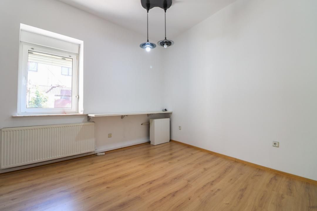 Casă cu 9 camere de închiriat în Tei, București – fotografia 13 din 22