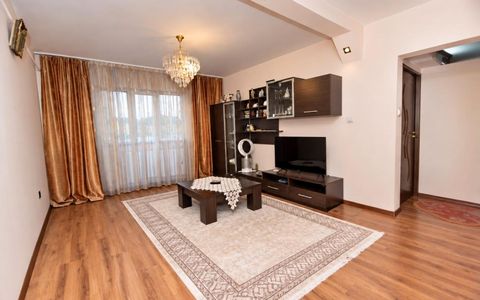 Apartament cu 3 camere de vânzare în Prundu, Pitești