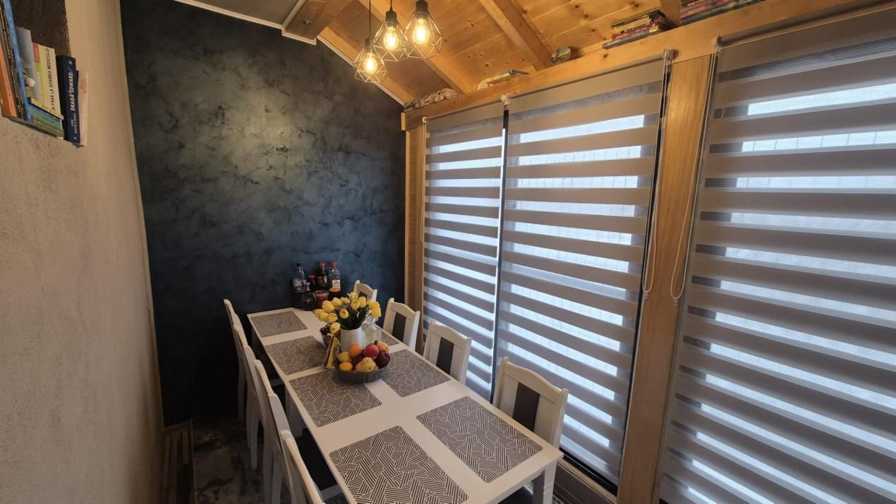 Casă cu 3 camere de vânzare în Central, Geamana – fotografia 16 din 17