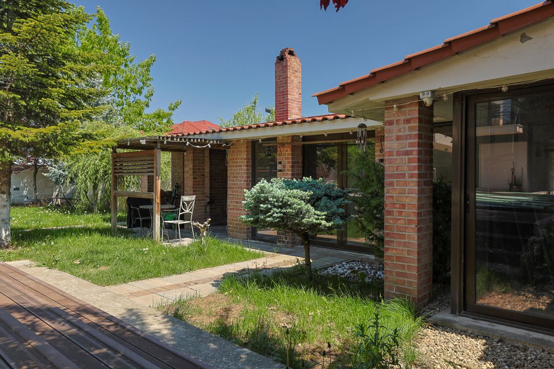 Casă cu 6 camere de vânzare în Est, Pantelimon – fotografia 5 din 26