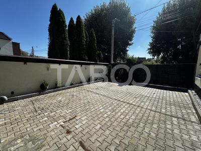 Casă cu 7 camere de vânzare în Piata Cluj, Sibiu – fotografia 2 din 7