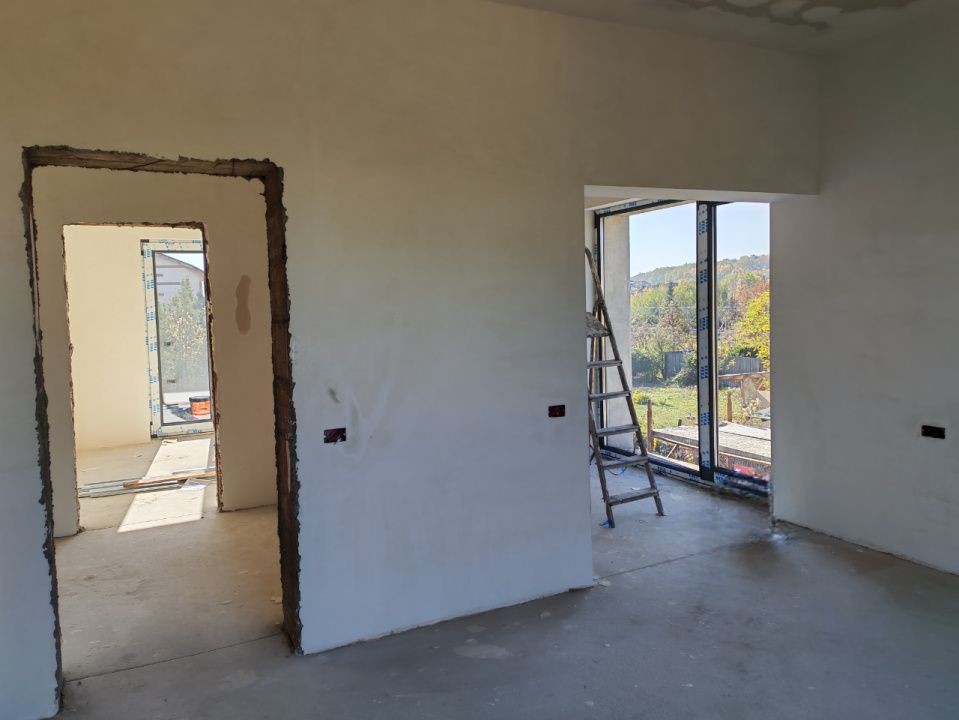 Casă cu 4 camere de vânzare în Central, Tunari – fotografia 15 din 16