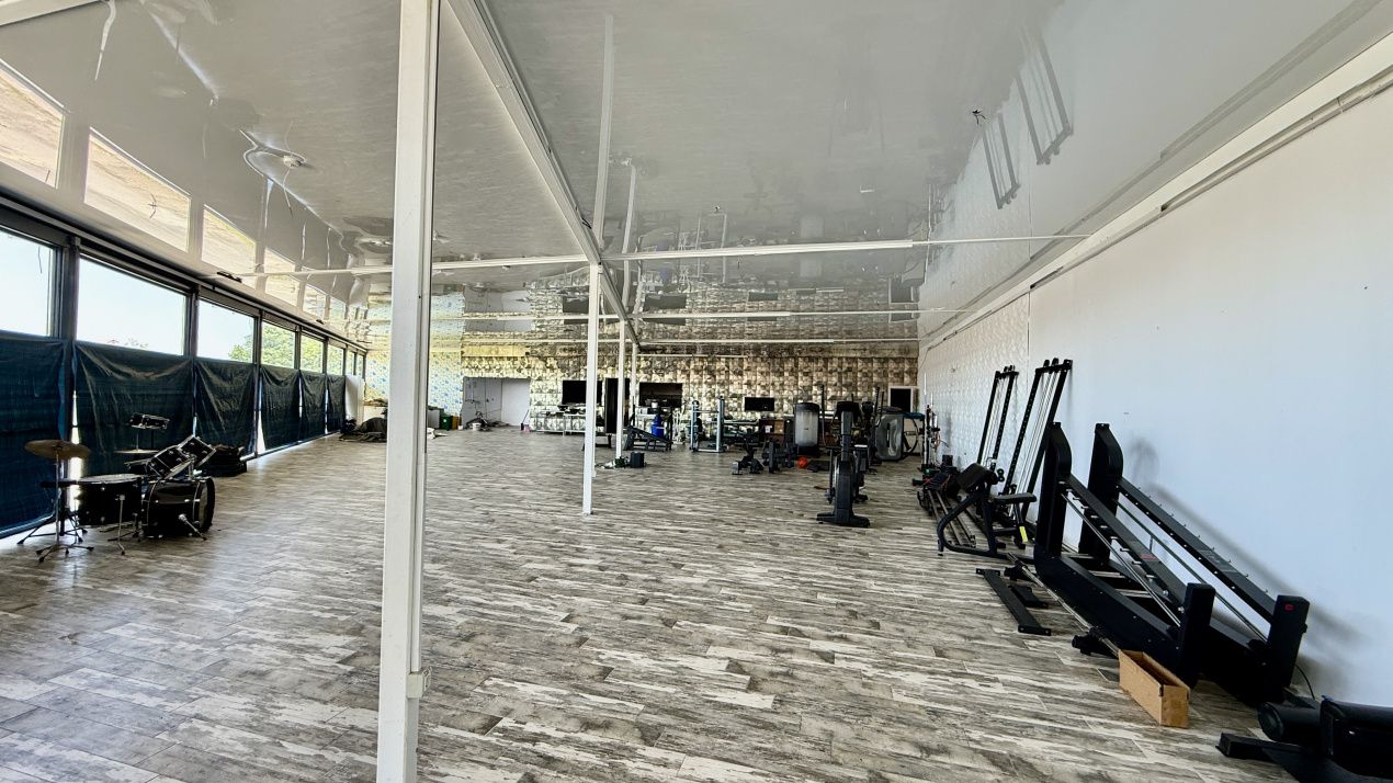 Spațiu comercial cu 1 cameră de vânzare în Tuzla – fotografia 10 din 16
