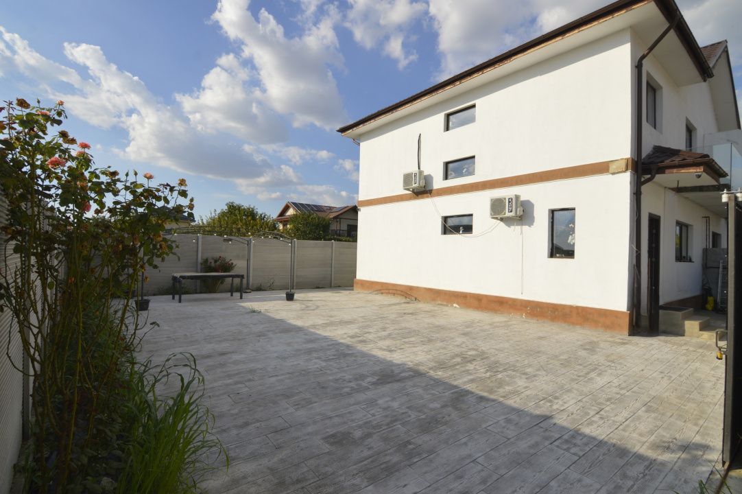 Casă cu 4 camere de vânzare în Central, Cornetu – fotografia 35 din 37