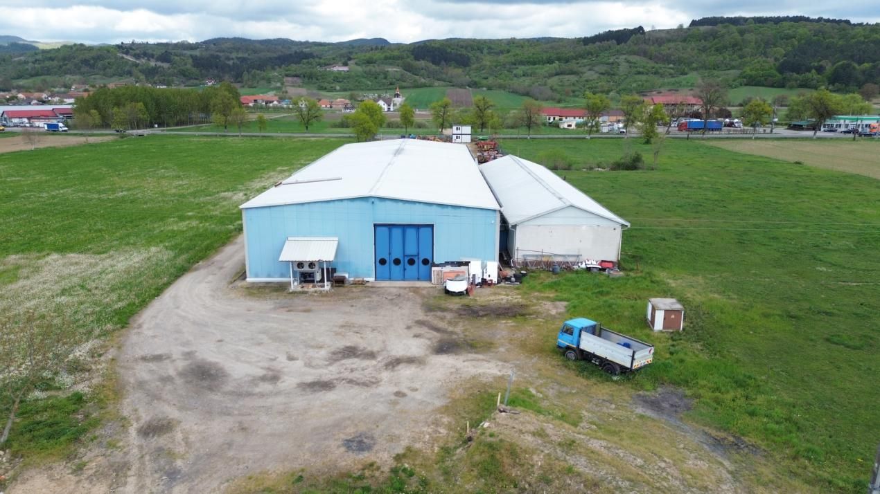 Spațiu industrial de închiriat în Est, Grosi – fotografia 5 din 9