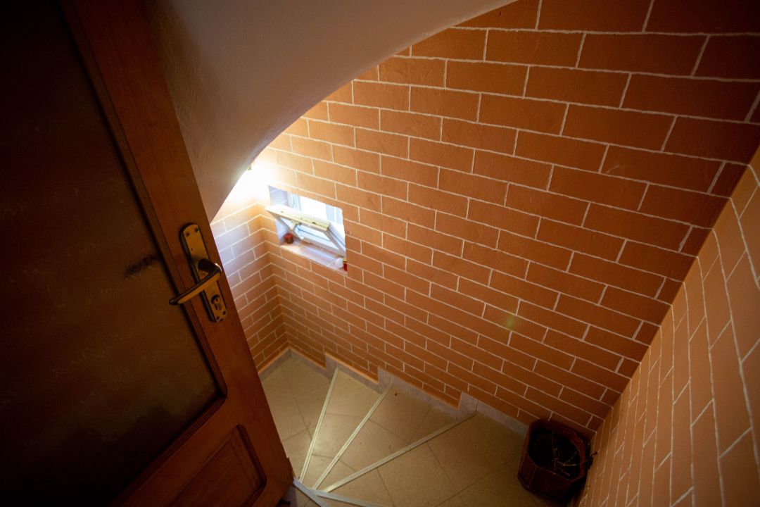 Casă cu 6 camere de vânzare în Comănești – fotografia 56 din 72