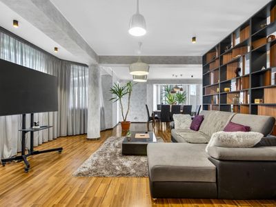 Casă cu 6 camere de închiriat în Stupini, Brașov – fotografia 2 din 26
