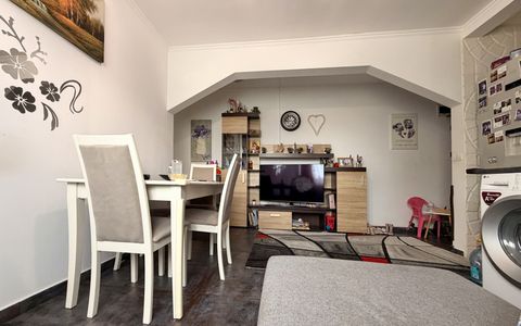 Apartament cu 2 camere de vânzare în Casa de Cultura, Constanța