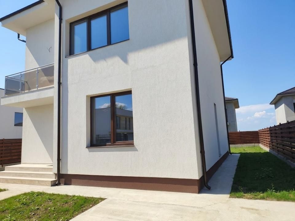 Casă cu 5 camere de vânzare în Tunari – fotografia 7 din 7