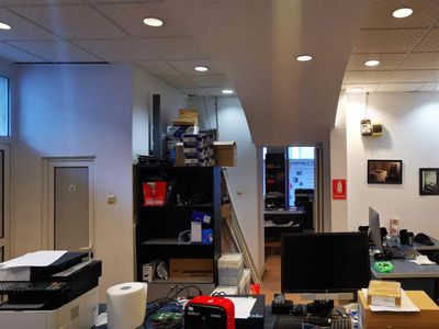 Spațiu comercial cu 2 camere de închiriat în Central, Râmnicu Vâlcea – fotografia 5 din 15