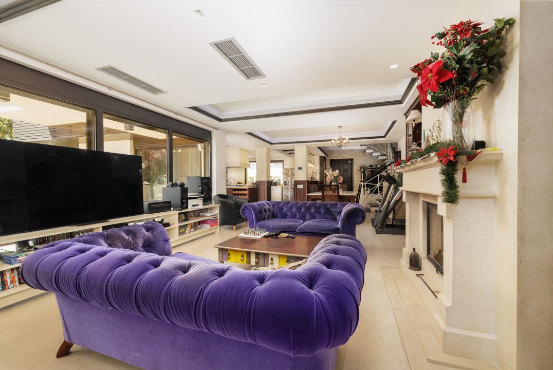 Casă cu 6 camere de vânzare în Est, Pantelimon – fotografia 3 din 26