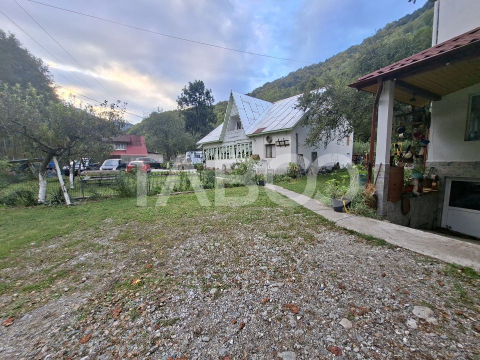 Casă cu 29 camere de vânzare în Valea Macesului – fotografia 37 din 49