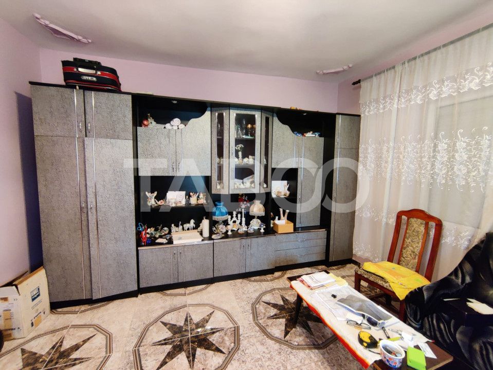 Casă cu 4 camere de vânzare în Săliște – fotografia 7 din 16