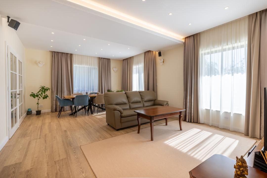 Casă cu 5 camere de vânzare în Ultracentral, Tunari – fotografia 6 din 34