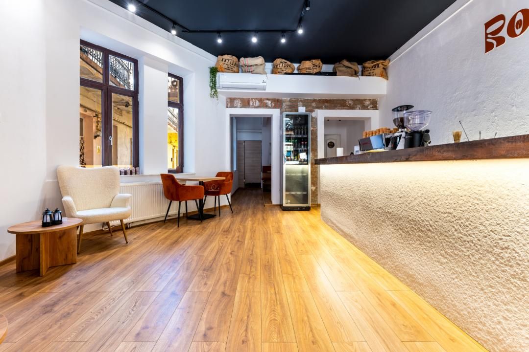 Spațiu comercial cu 3 camere de vânzare în Centru / P-ta Muzeului, Cluj-Napoca – fotografia 3 din 7