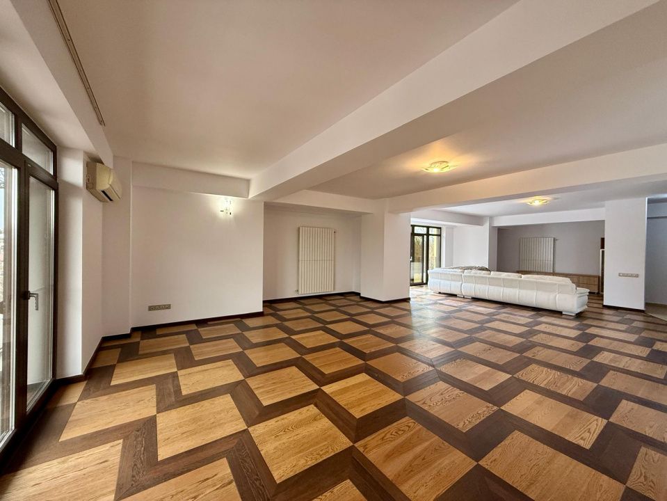 Apartament cu 4 camere de vânzare în Aviatorilor, București – fotografia 7 din 30