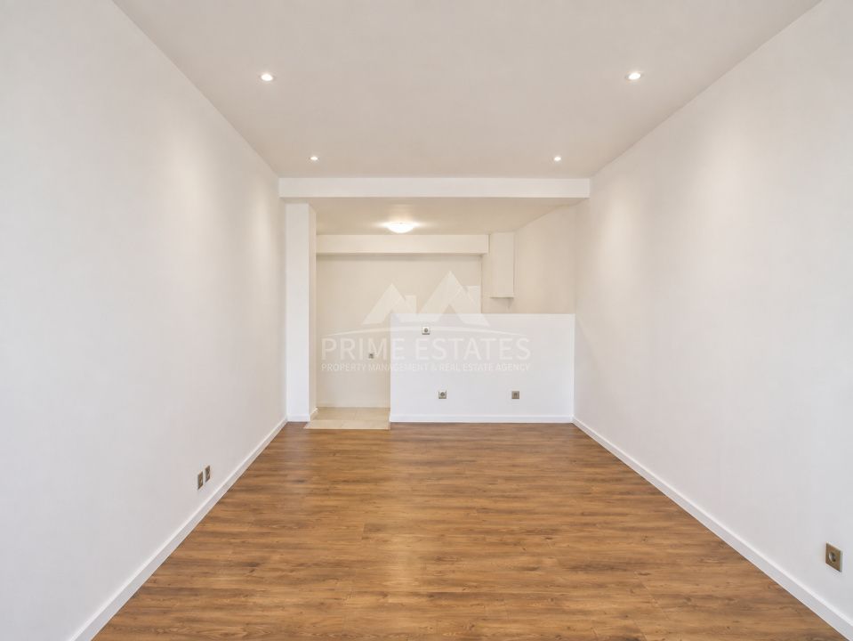 Casă cu 5 camere de vânzare în Exterior Est, Tunari – fotografia 6 din 26