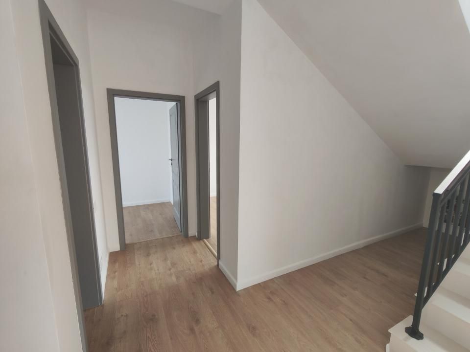 Casă cu 4 camere de vânzare în Otopeni – fotografia 7 din 15