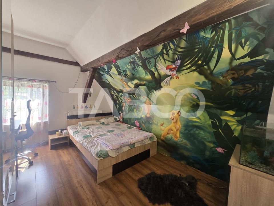 Casă cu 7 camere de vânzare în Sura Mica – fotografia 7 din 18