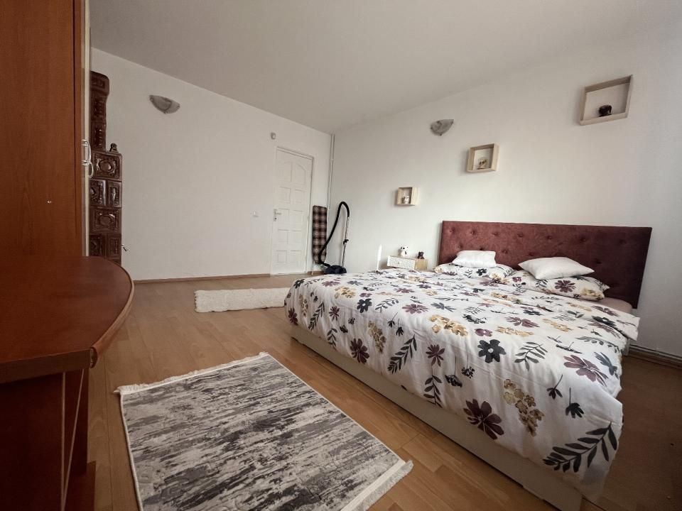 Casă cu 4 camere de vânzare în Central, Magura (Hulubesti) – fotografia 14 din 41