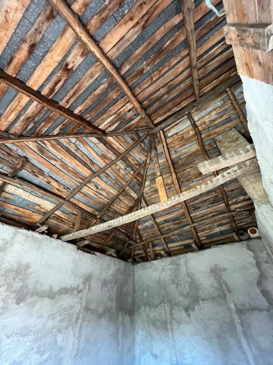 Casă cu 2 camere de vânzare în Central, Greci – fotografia 8 din 15