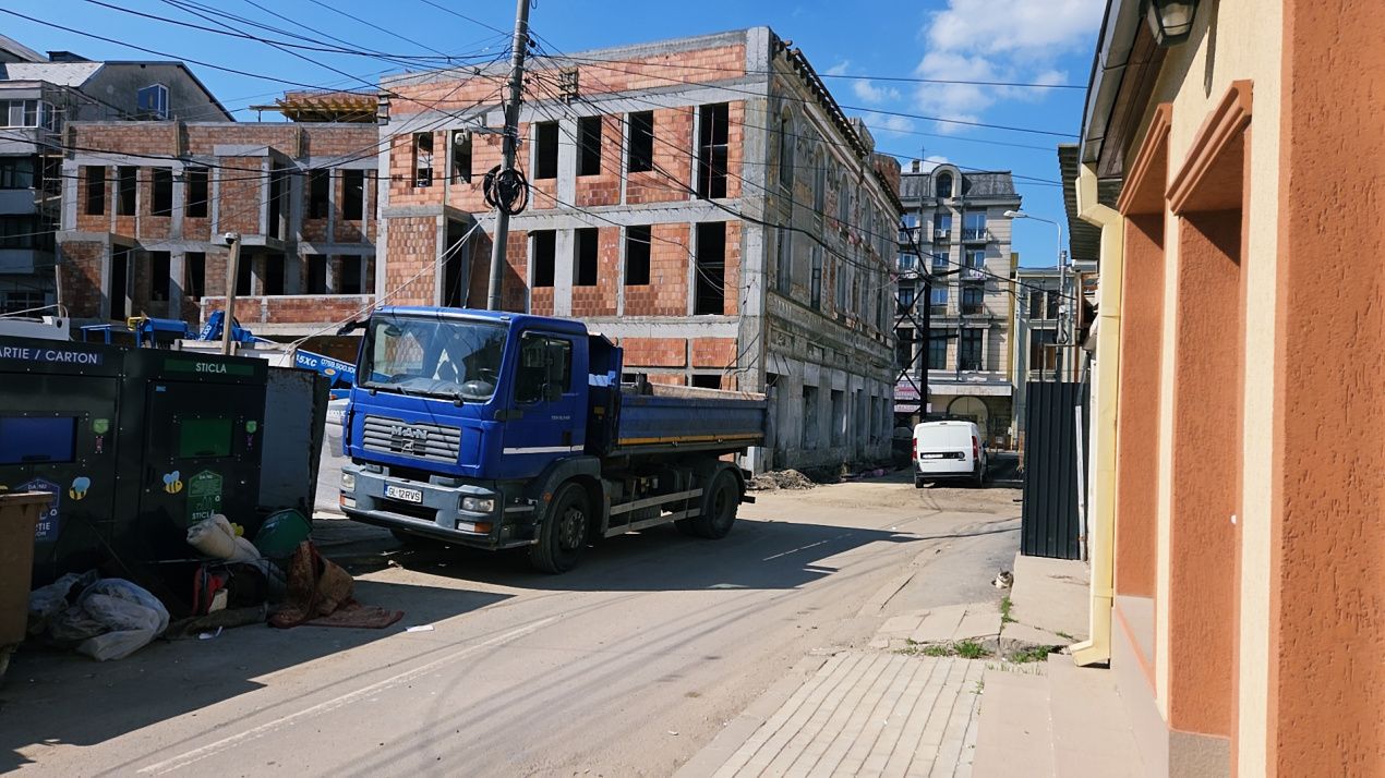 Casă cu 4 camere de vânzare în Ultracentral, Galați – fotografia 2 din 50