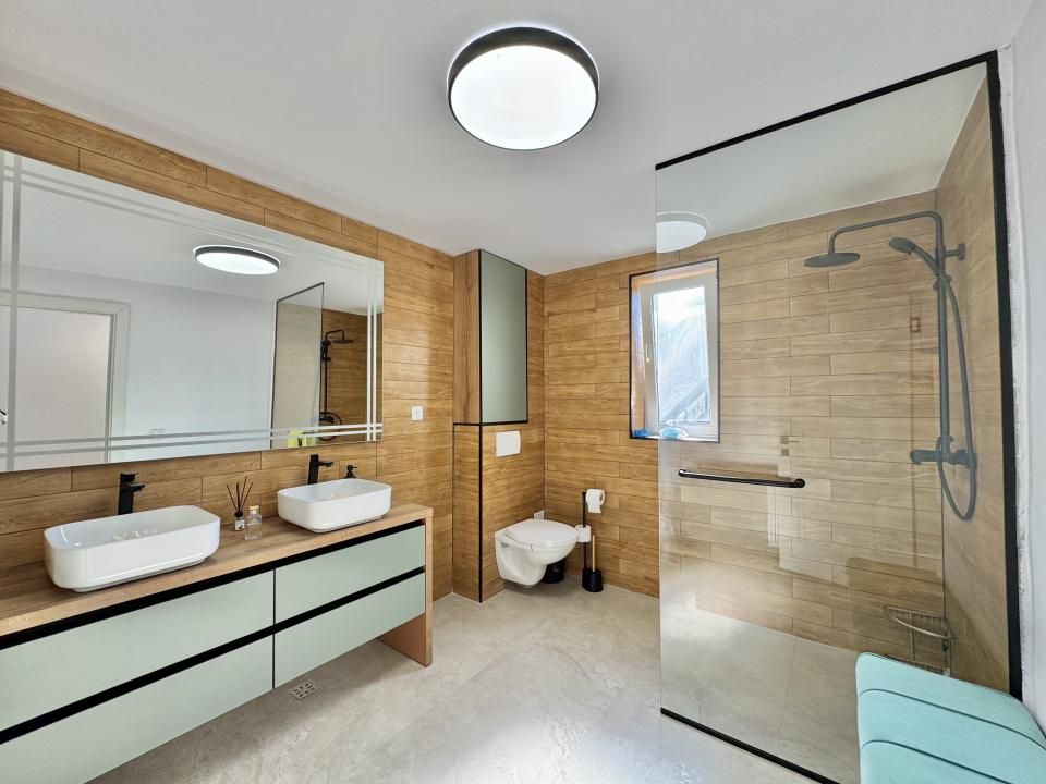 Casă cu 7 camere de vânzare în Tineretului, Sibiu – fotografia 11 din 21