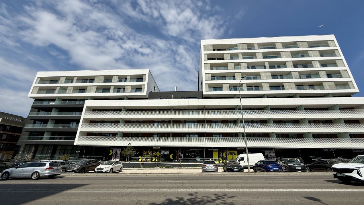 Spațiu comercial cu 3 camere de închiriat în Universitate, Constanța – fotografia 1 din 21