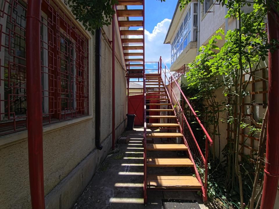 Casă cu 6 camere de vânzare în Faleza Nord, Constanța – fotografia 22 din 23