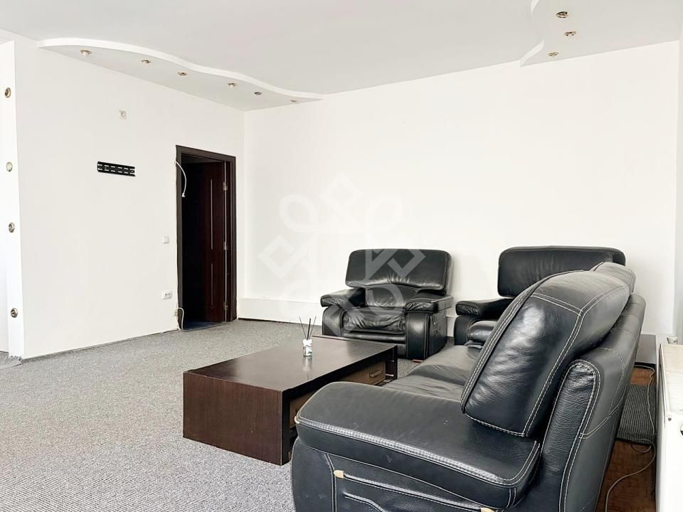 Apartament cu 2 camere de vânzare în Central, Oradea – fotografia 13 din 18