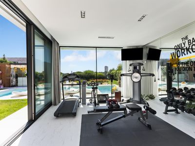 Casă cu 5 camere de vânzare în Tomis Plus, Constanța – fotografia 5 din 33
