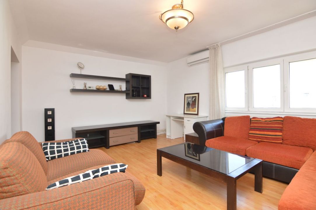 Apartament cu 3 camere de vânzare în Unirii, București – fotografia 6 din 26