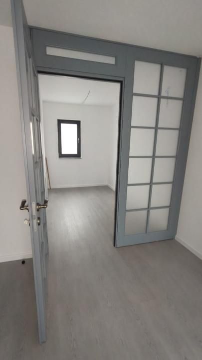 Casă cu 4 camere de vânzare în Sud-Vest, Cisnadioara – fotografia 18 din 25