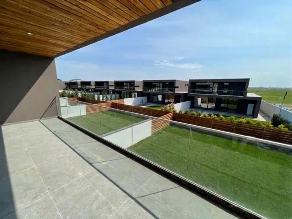 Casă cu 6 camere de vânzare în Voluntari – fotografia 7 din 35