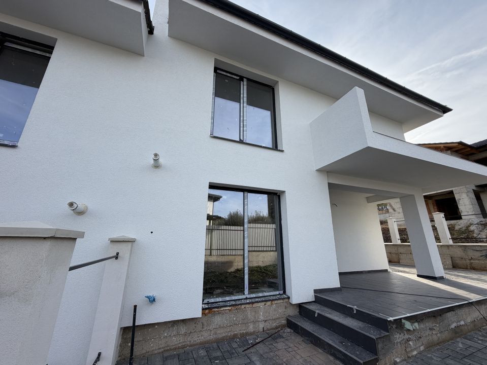Casă cu 4 camere de vânzare în Cetate, Alba Iulia – fotografia 7 din 8