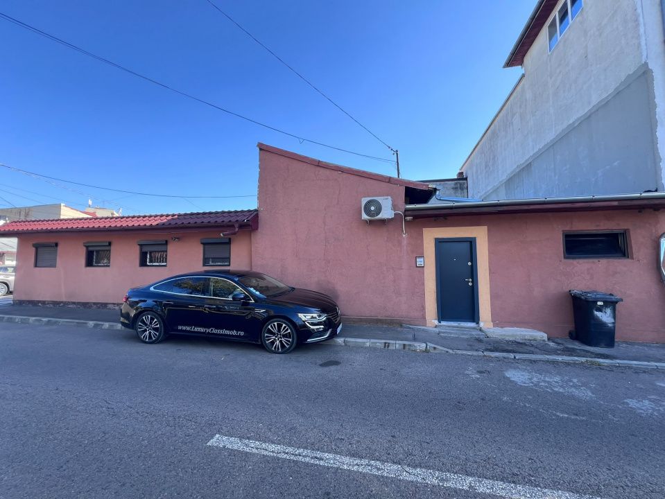 Casă cu 4 camere de vânzare în Rahova, București – fotografia 1 din 11