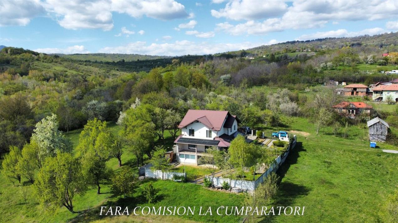 Casă cu 6 camere de vânzare în Berislavesti – fotografia 36 din 41