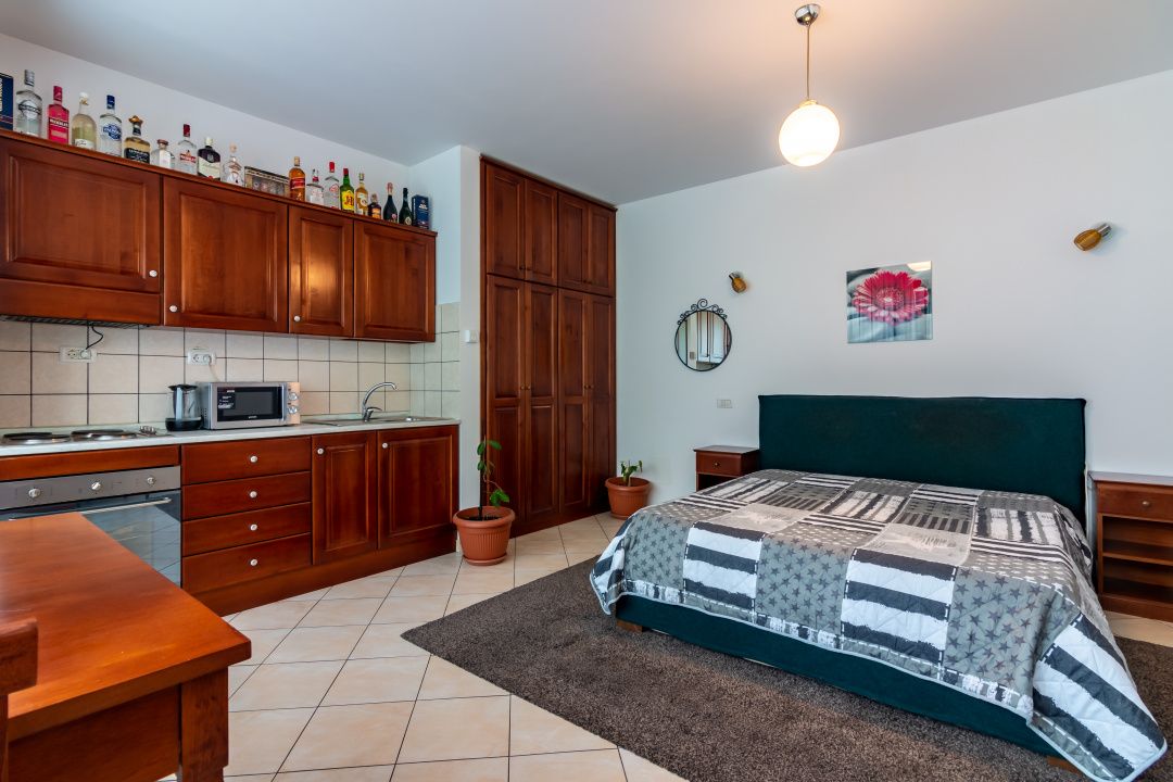 Casă cu 9 camere de vânzare în Unirii, București – fotografia 36 din 49