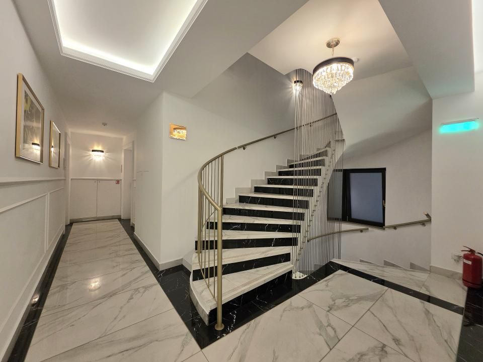 Apartament cu 3 camere de vânzare în Calea Victoriei, București – fotografia 58 din 68