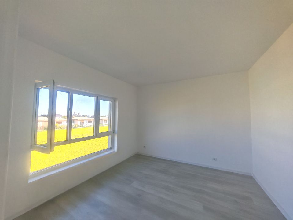 Casă cu 4 camere de vânzare în Central, Tunari – fotografia 22 din 22