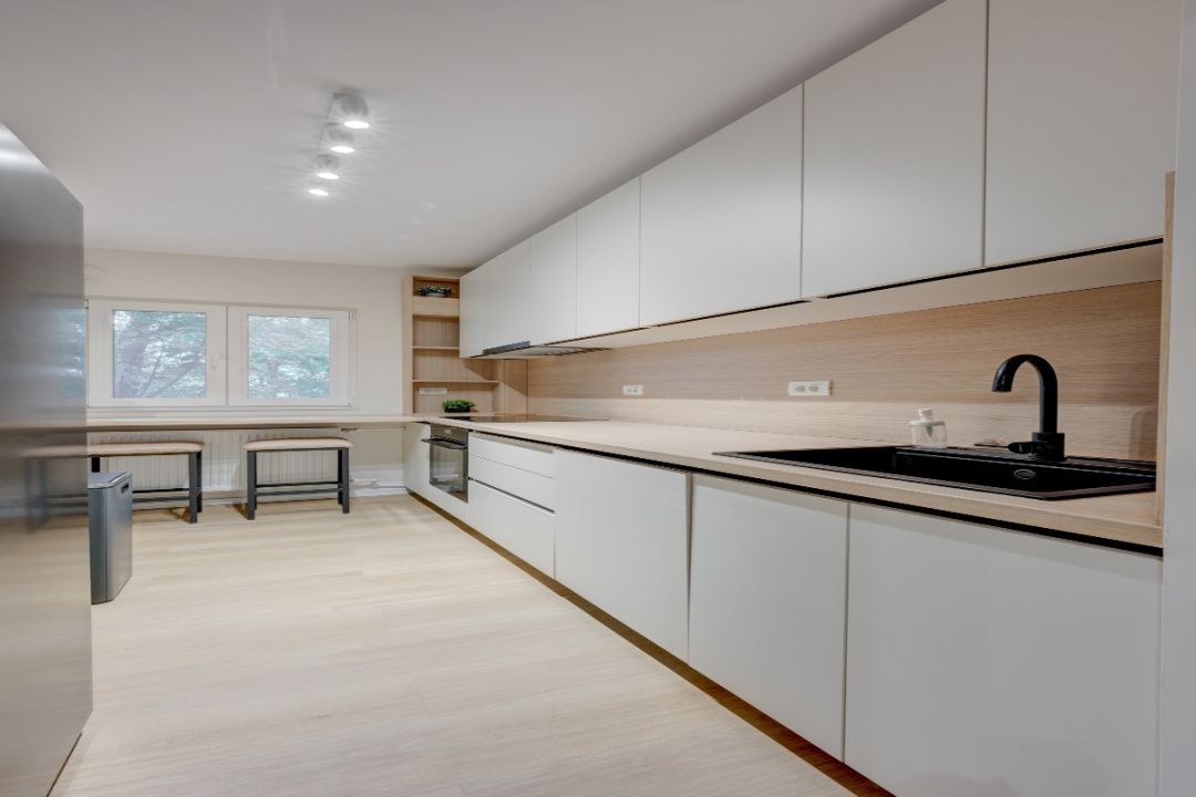 Apartament cu 4 camere de vânzare în Aviației, București – fotografia 3 din 35