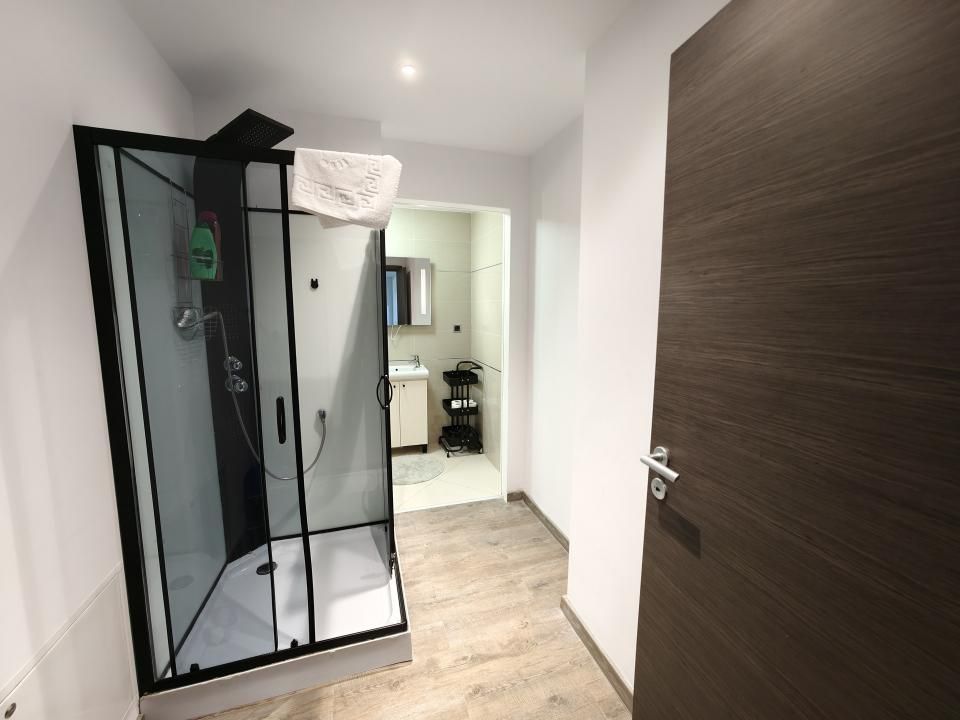 Apartament cu 7 camere de vânzare în Periferie, Poiana Brasov – fotografia 7 din 91