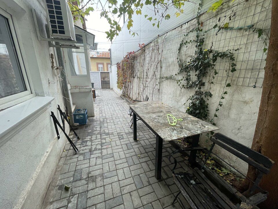 Casă cu 6 camere de vânzare în Matei Voievod, București – fotografia 8 din 17