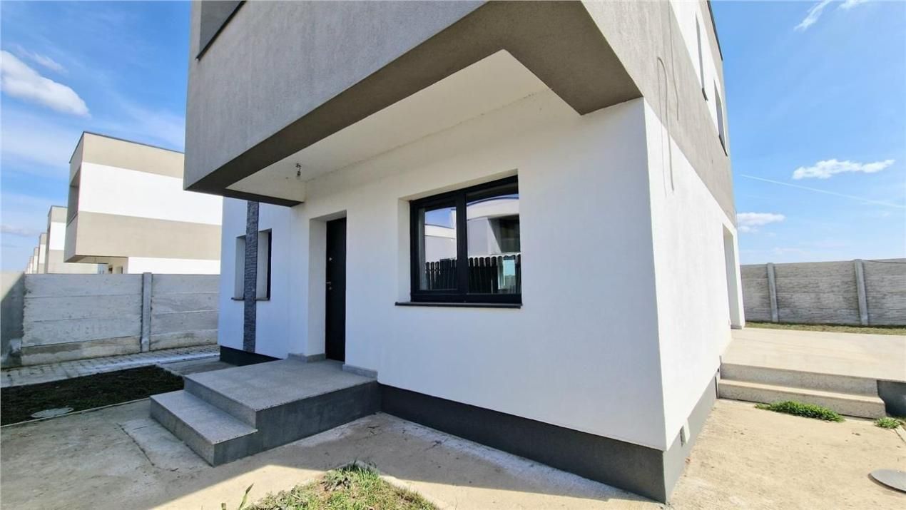 Casă cu 4 camere de vânzare în Sud, Tunari – fotografia 8 din 17