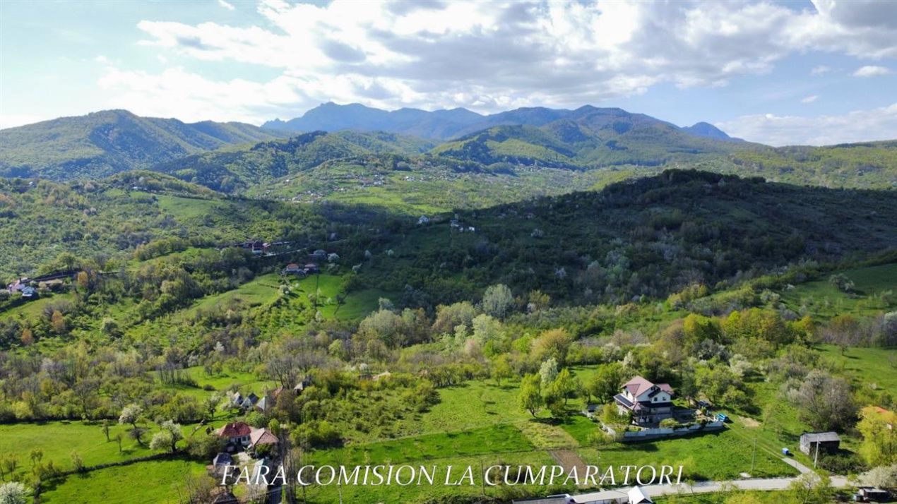 Casă cu 6 camere de vânzare în Berislavesti – fotografia 38 din 41