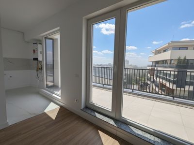 Spațiu comercial cu 4 camere de vânzare în Pipera, București – fotografia 2 din 17