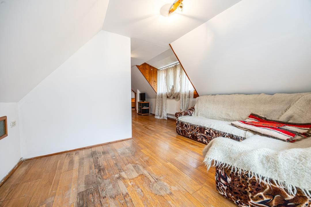 Casă cu 5 camere de vânzare în Noua, Brașov – fotografia 16 din 27