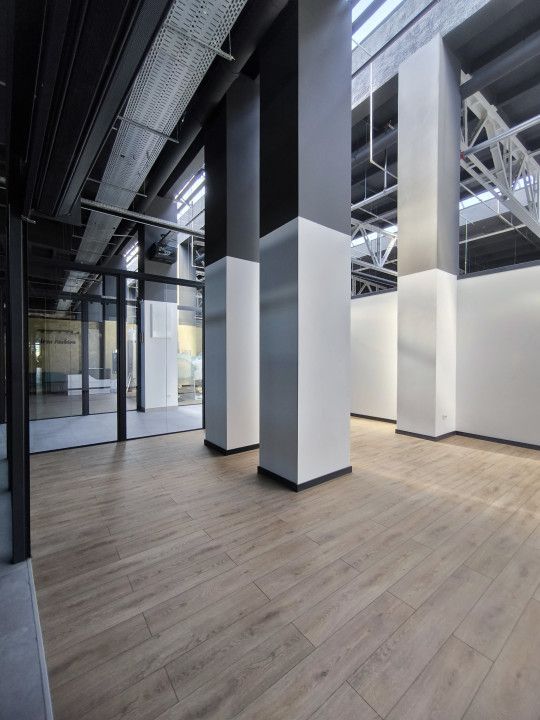 Spațiu comercial cu 13 camere de închiriat în Bartolomeu, Brașov – fotografia 11 din 16