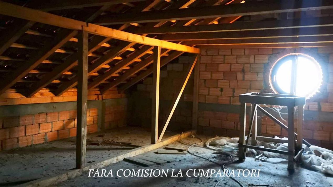 Casă cu 6 camere de vânzare în Sud, Băile Olănești – fotografia 15 din 25