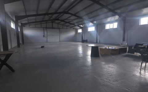 Spațiu industrial cu 1 cameră de închiriat în Palas, Constanța
